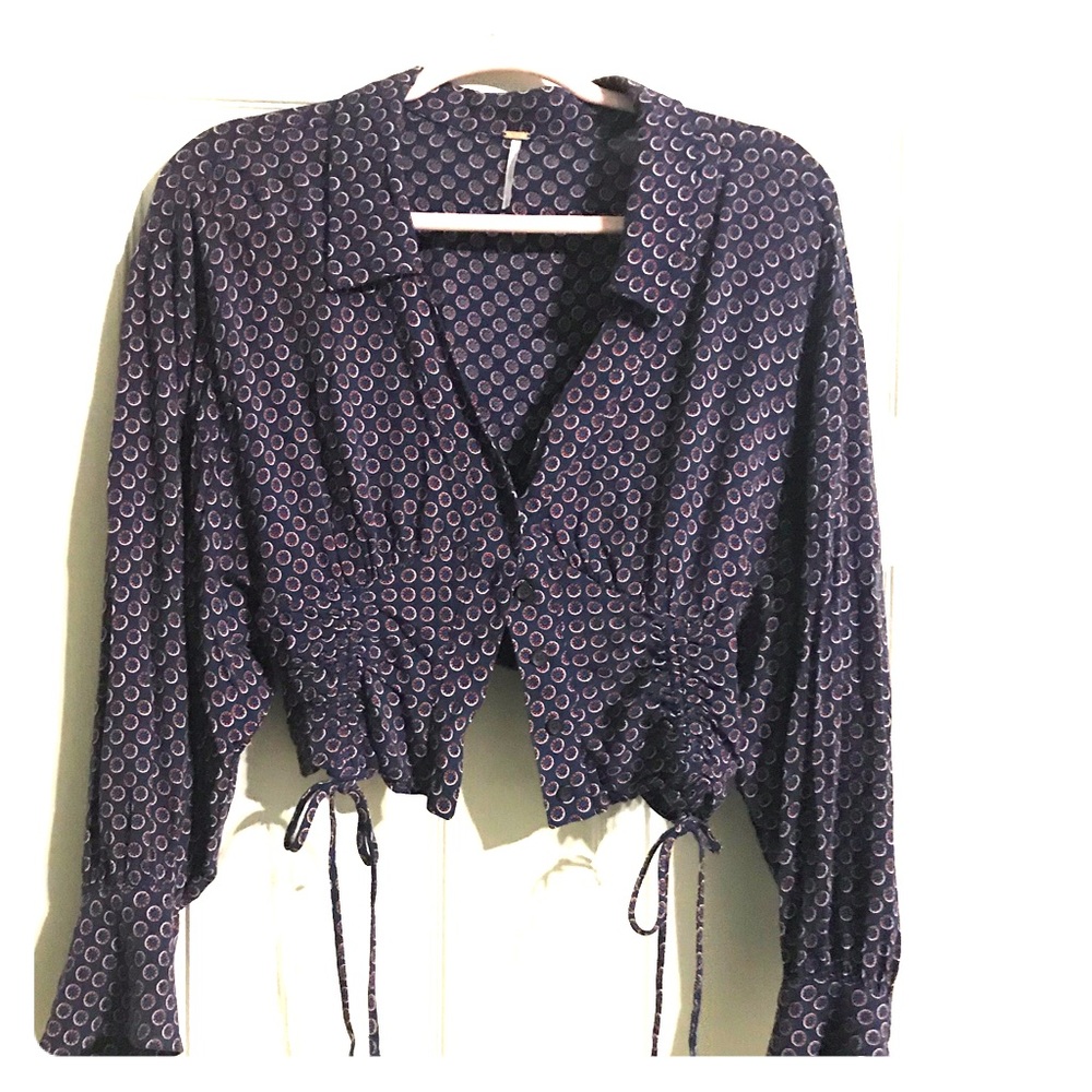 Free people cute gently worn top